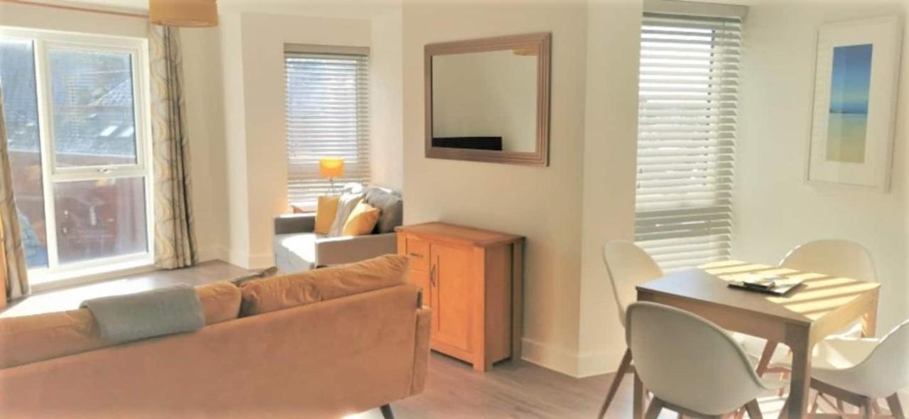 Apartment 9 Estuary Reach 엑스머스 외부 사진